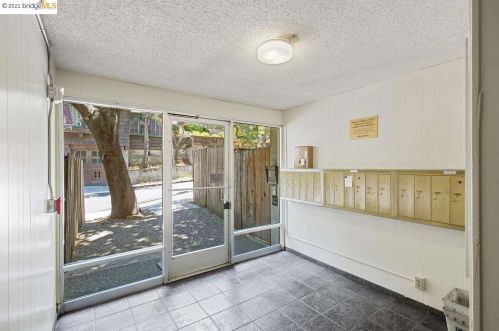 2 Panoramic Way, Berkeley CA  94704-1852 exterior