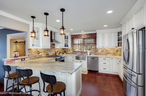 6 Cedar Ct, Jackson Twp NJ  08527-1161 exterior