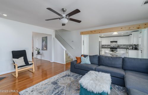 8 Waccamaw Way, Beaufort SC  29906-6002 exterior