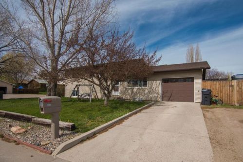 685 Riford Rd, Craig, CO 81625-3875