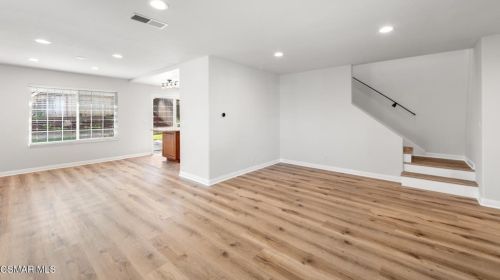 840 Beachnut Ave, Simi Valley CA  93065-5278 exterior
