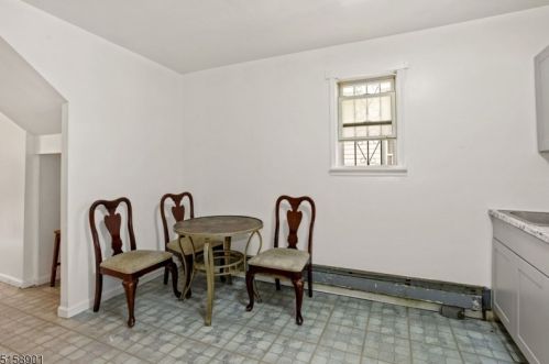 721 18 Ave, Irvington NJ 07111-3712 exterior