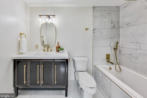 5619 2nd Pl, Washington DC  20011-2201 exterior