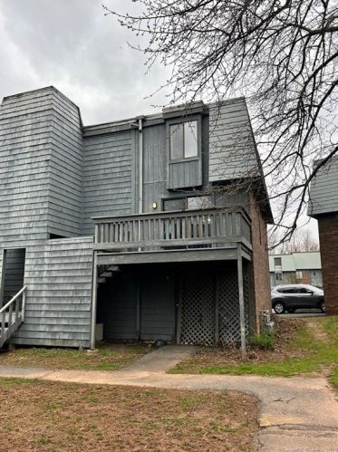 119 Trolley Crossing Ln, Middletown CT  06457-5846 exterior