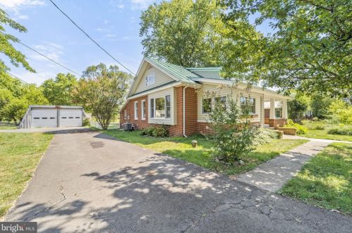 12904 Free St, Nokesville VA  20181-2221 exterior