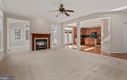 12257 Tulane Fls Dr, Bristow VA  20136-2183 exterior