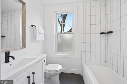 114 Union Ave, Cynwyd PA  19004-3130 exterior