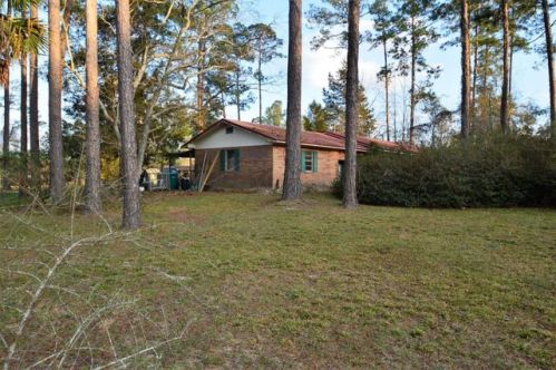 853 Kirkland Rd, Sunny Hills, FL 32428-6917