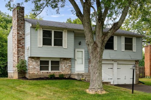 106 Waldwick Farm Cir, Englewood, OH 45322-2943
