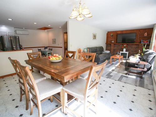 391 Union School Rd, Middletown NY  10941-5007 exterior