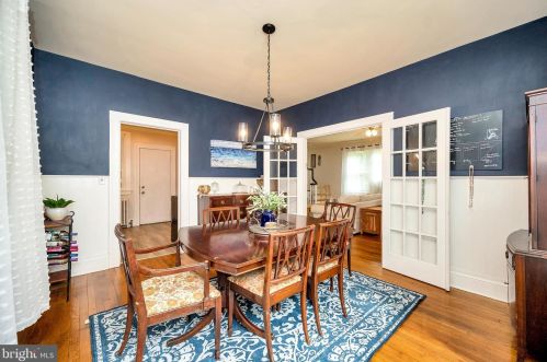 142 Main St, Bowling Green VA  22427-9425 exterior