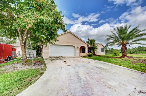 17045 78th Rd, Town Of Loxahatchee Groves, FL 33470-5809