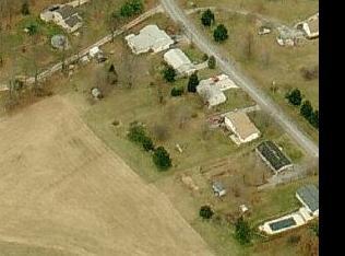 3431 Skyview Dr, Brodbecks, PA 17329-9338