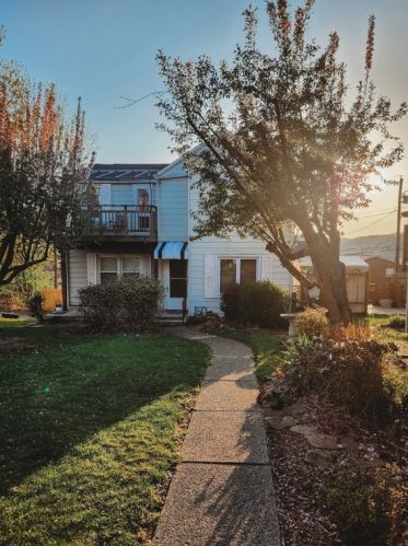 2013 Ridge Ave, New Kensington PA  15068-4043 exterior