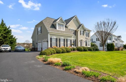 42306 Big Spg Ct, Leesburg VA 20176-6289 exterior