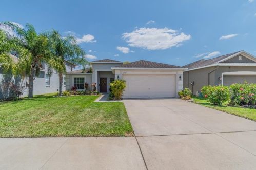2107 Colville Chase Dr, Ruskin FL  33570-6301 exterior