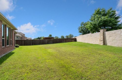 954 Beverly Ln, Allen TX  75013-5717 exterior