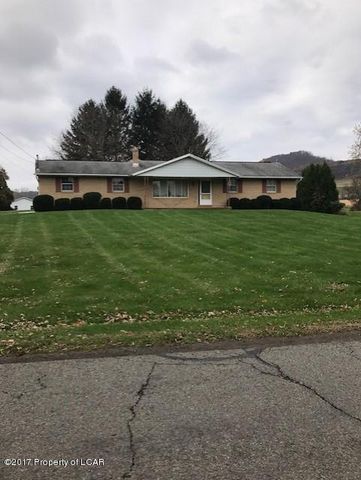 262 Turkey Path Rd, Sugarloaf, PA 18249-3228