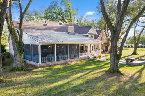 1360 State Park Rd, Sunny Hills FL  32428-6067 exterior