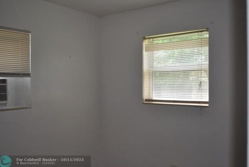 6532 26th St, Hollywood FL  33023-3804 exterior