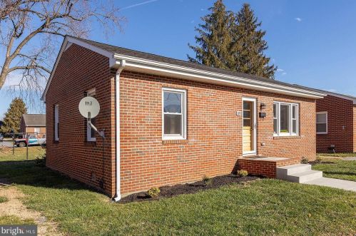 149 Brown St, Strasburg, VA 22657-1503