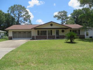 734 Magnolia Ave, Inverness, FL 34452-5749