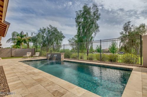 4926 Quiet Way, Gilbert AZ  85298-0648 exterior