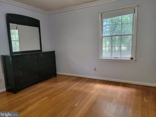 13501 Highland Farms Ct, Nokesville VA  20181-2811 exterior