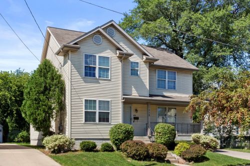1935 22nd St, Milwaukee, WI 53205-1522
