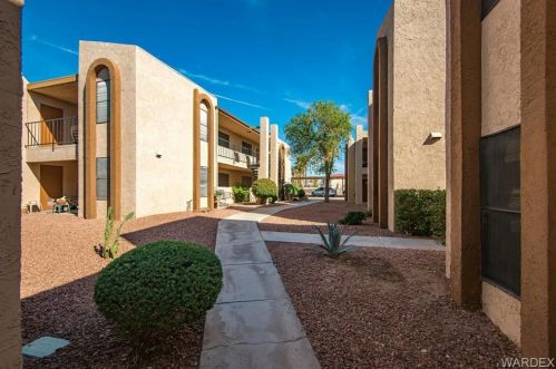 1280 Mohave Dr, Bullhead City, AZ 86442-7772