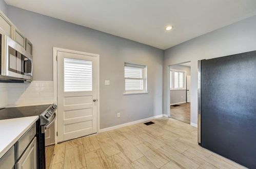 234 Bigham St, Pittsburgh PA  15211-1432 exterior