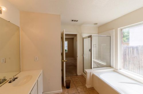 8059 Southern Pine Way, Fort Worth TX  76123-2069 exterior