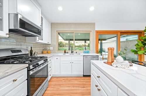 2030 235th St, Torrance, CA 90501-5810