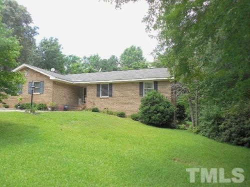 23 Durane Dr, Coats, NC 27521-8119