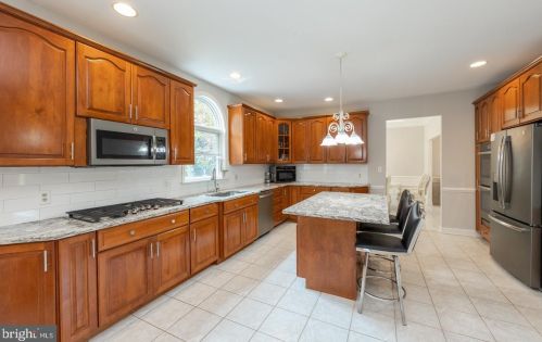 1700 Morgan Ln, Collegeville PA  19426-2859 exterior