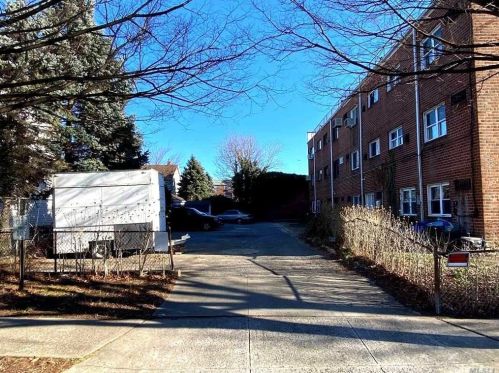 239-05 Braddock Ave, Jamaica NY  exterior