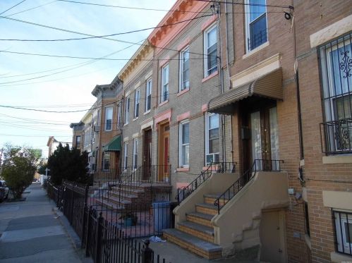 74-18 87th Ave, Jamaica, NY 11421-1836