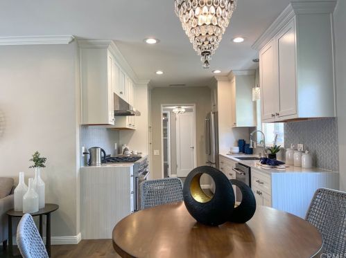 3545 El Caminito, Glendale CA 91214-1713 exterior