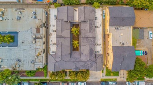 5325 Denny Ave, North Hollywood CA  91602-3218 exterior