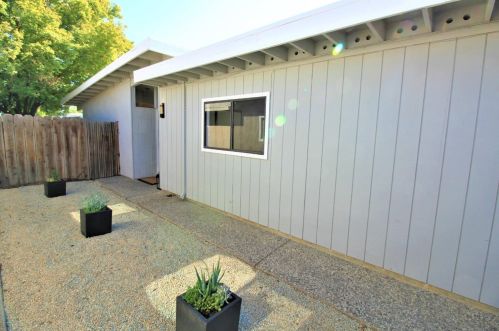 747 Borchard Ct, Woodland CA  95695-5001 exterior