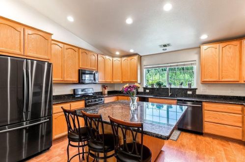 5821 Twisting Trails Rd, Garden Valley, CA 95633-9430