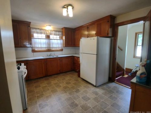 1130 Boulevard, Hartford CT  06119-1715 exterior