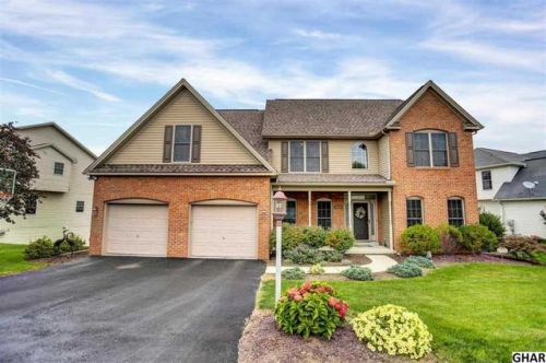 1424 Inverness Dr, Navy Sup Dpt, PA 17050-8345