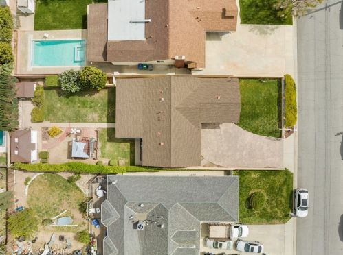 25242 Vermont Dr, Santa Clarita, CA 91321-2434