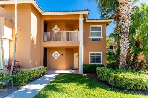 8371 Mulligan Cir, Fort Pierce, FL