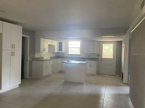 224 Haynes St, Daytona Beach, FL 32114-4108