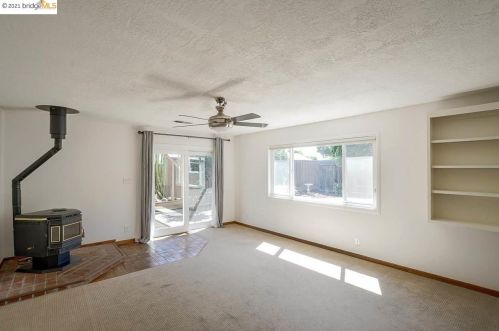 3915 Pestana Way, Livermore CA  94550-3336 exterior