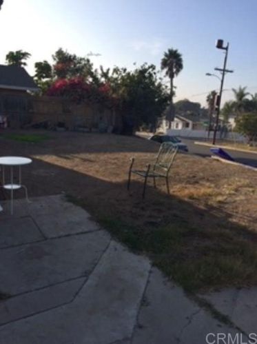 5611 Cumberland St, San Diego, CA 92139-3005