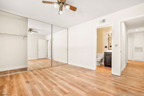 10859 Greenford Dr, San Diego CA  92126-2706 exterior