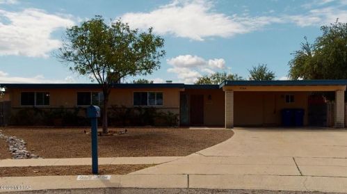 9544 Calle Eunice, Tucson AZ 85715-5823 exterior
